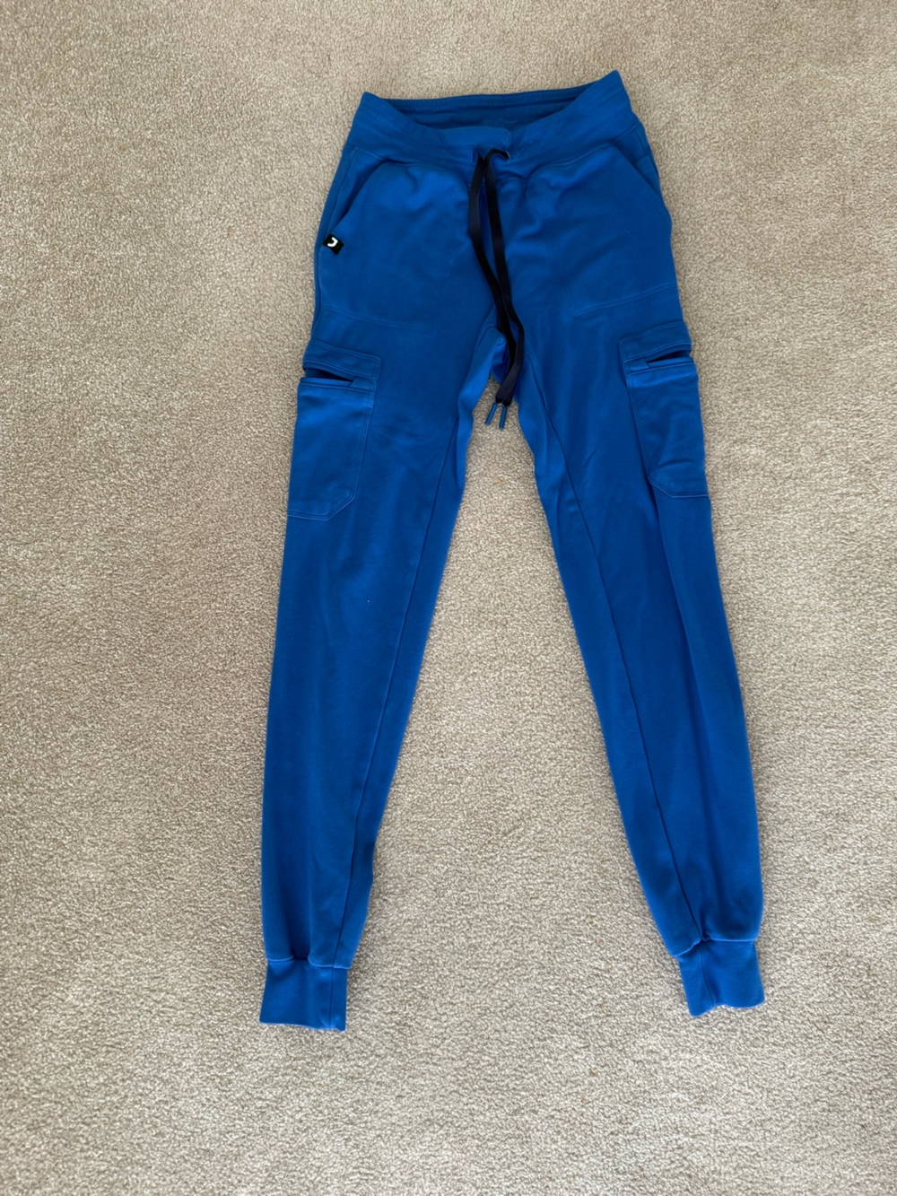Jaanuu scrub joggers